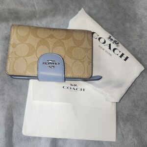 COACH Signature Canvas Compact Wallet in Tan and Light Blue